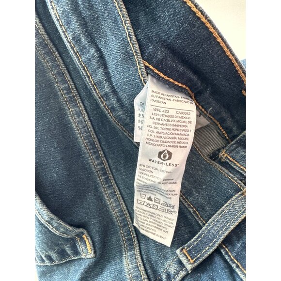 NWT Levi’s Strauss Signature 90s Mom Jeans Dark Denim Holes Rips Size 16 - Picture 6 of 6